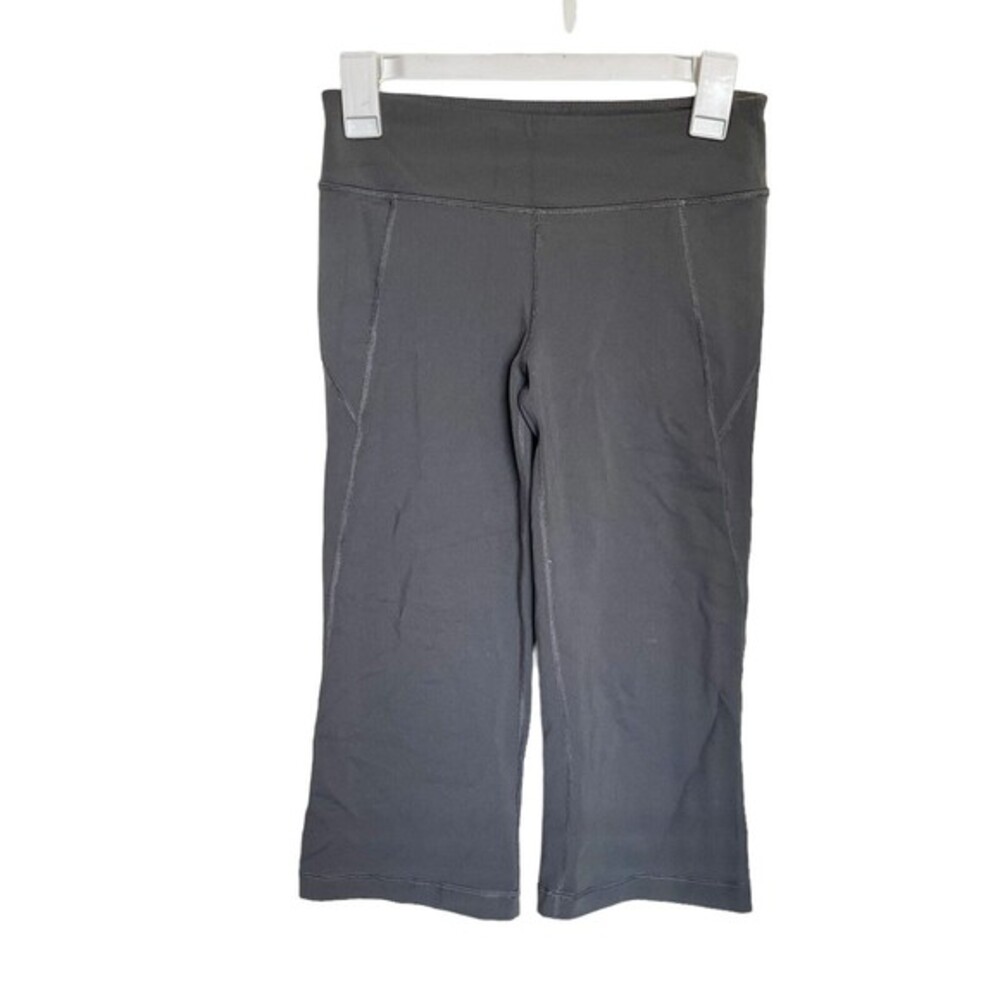 Tek Gear Shape Leggings Capri Size Small Gray Athletic Activewear Yoga Workout